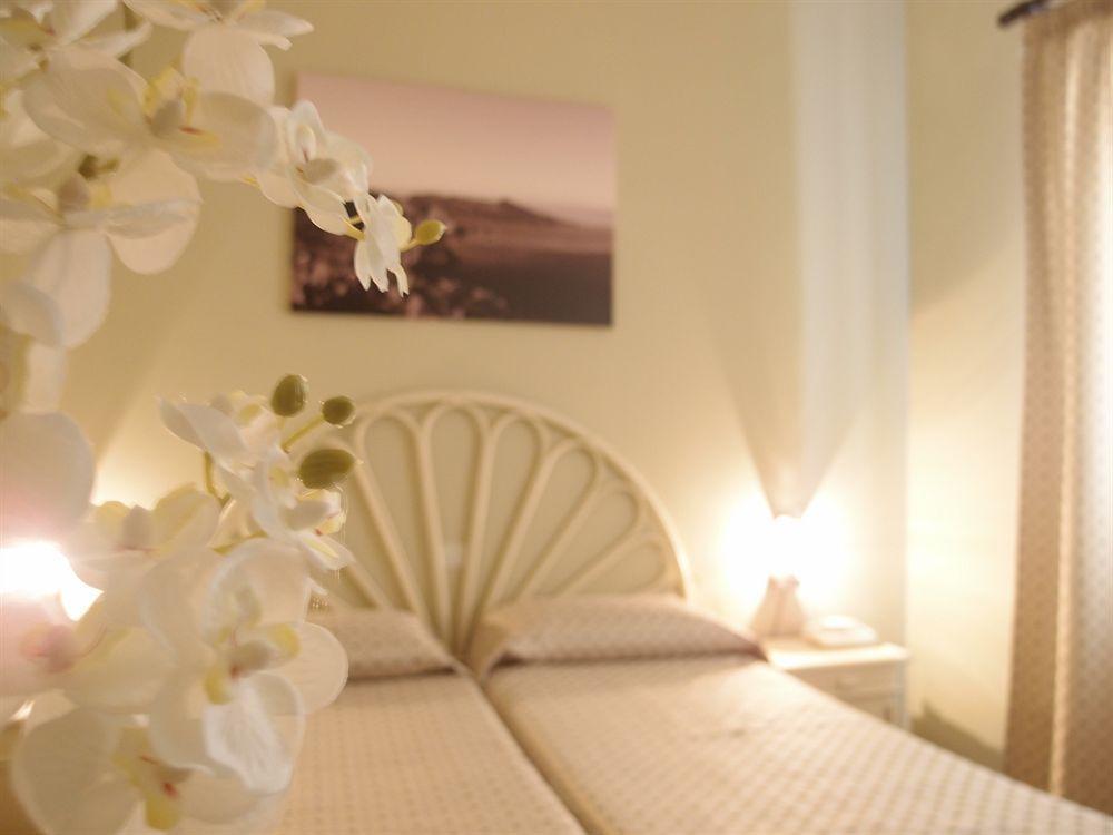 Pietra Pomice Hotel 리파리 외부 사진
