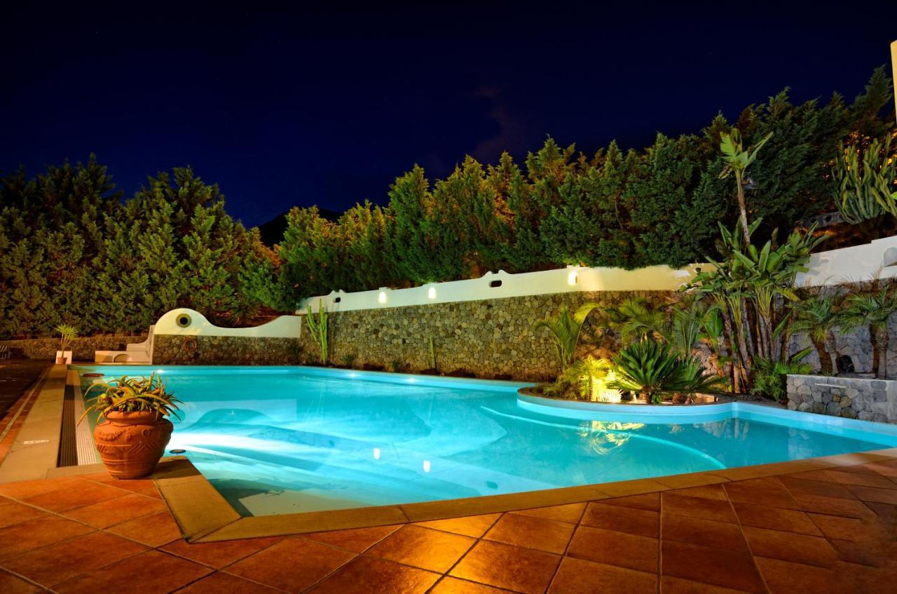 Pietra Pomice Hotel 리파리 외부 사진